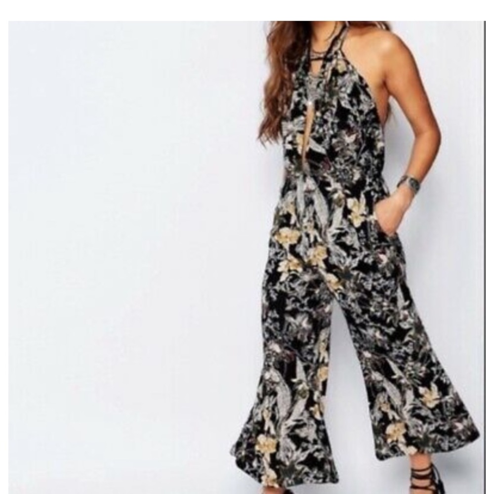 Free People FP Twisted Halter black floral Jumpsuit romper size 4